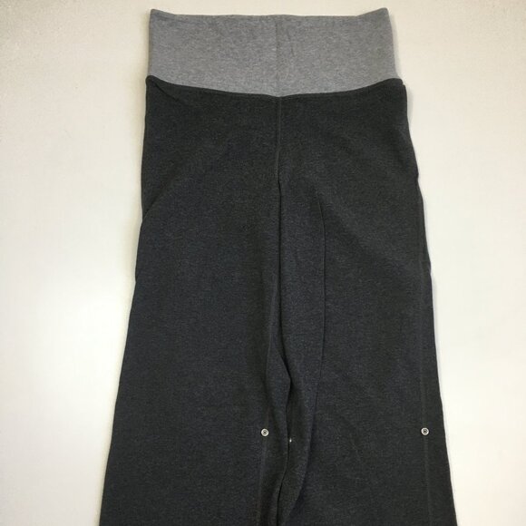 LULULEMON Athletica Gray Charcoal Adjustable Hem Wide Leg Pull On Crop Pant - Picture 3 of 11